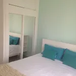 Centre *